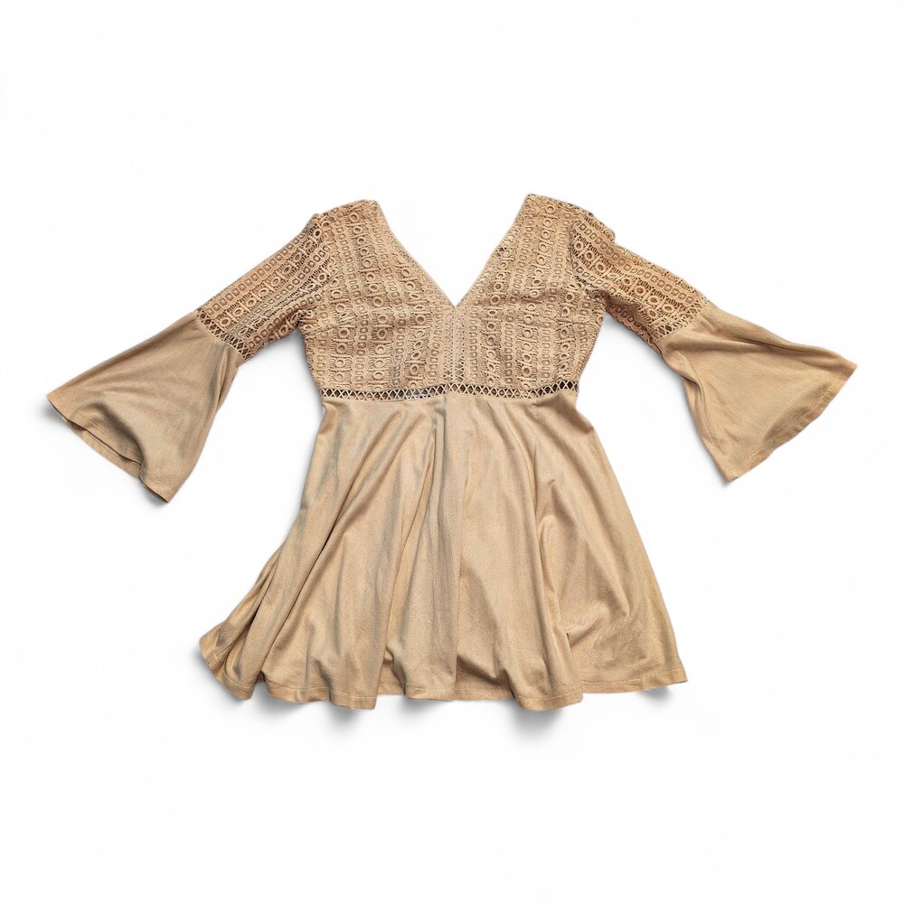 Beyond the Radar White Lace Midi‎ Dress Size L
